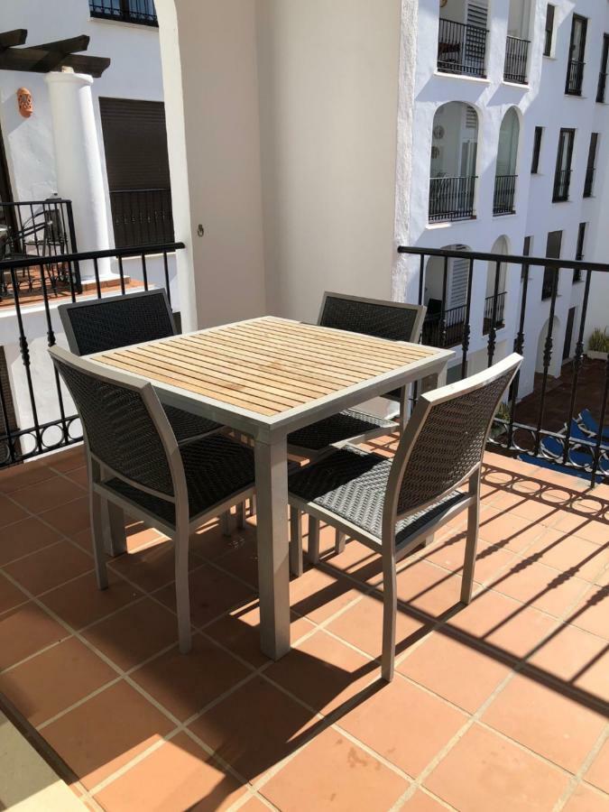 דירות מנילבה Puerto De La Duquesa Sea View מראה חיצוני תמונה